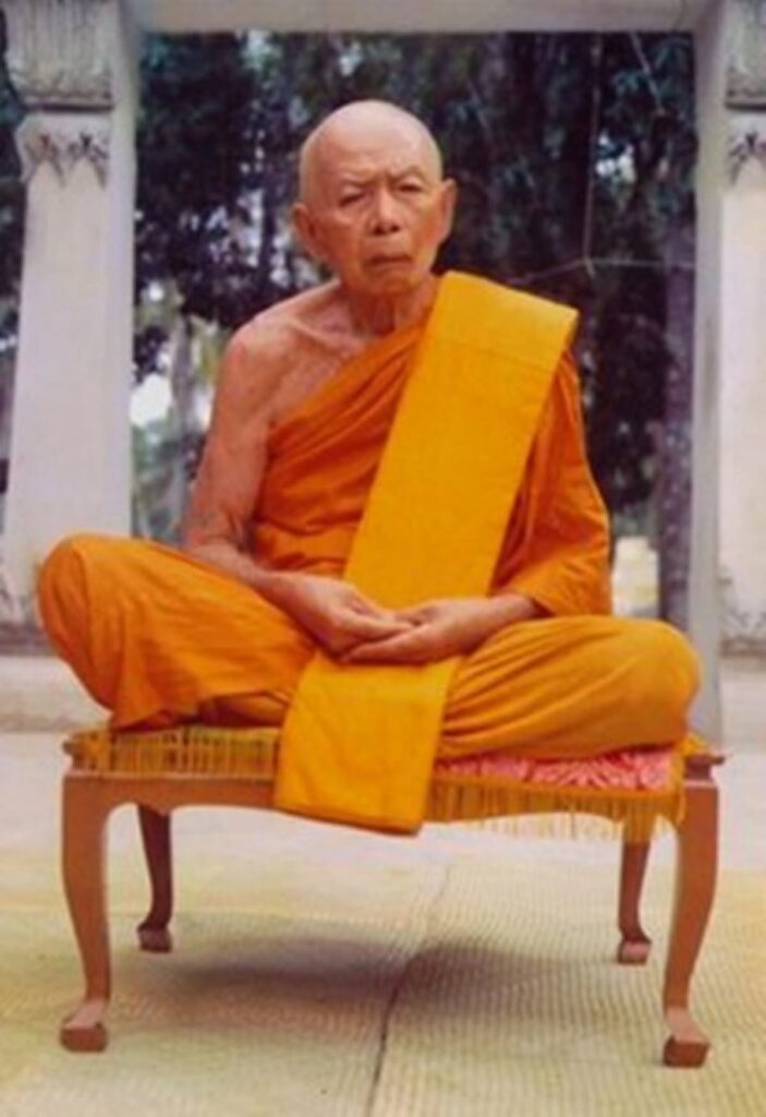 หลวงปู่ทิม อิสริโก วัดละหารไร่ จังหวัดระยอง
